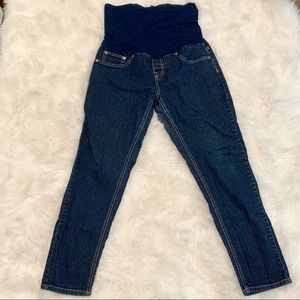 Bella Vida Maternity Capri Jeans